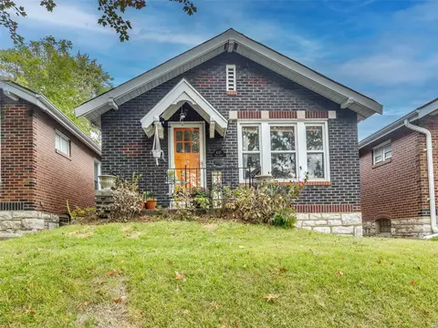 4147 Utah St, Saint Louis, MO 63116