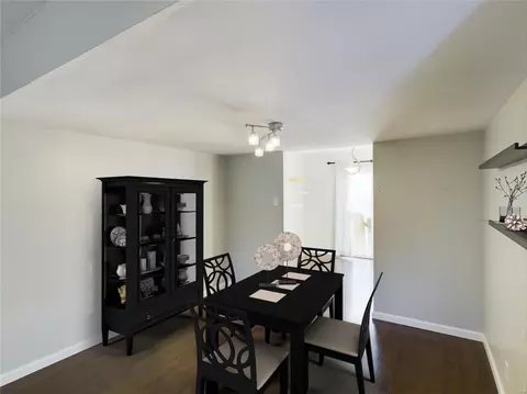 296 Carmel Woods Dr, Ellisville, MO 63021 photo 4