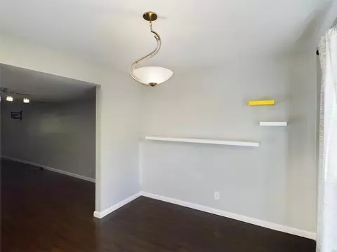 296 Carmel Woods Dr, Ellisville, MO 63021 photo 10