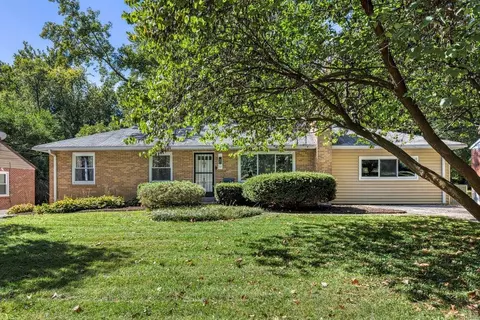 37 S Elizabeth Ave, Saint Louis, MO 63135