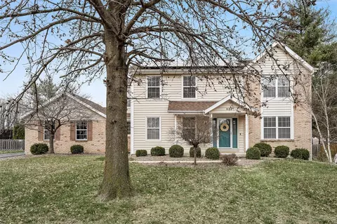 339 White Pine Dr, Saint Charles, MO 63304