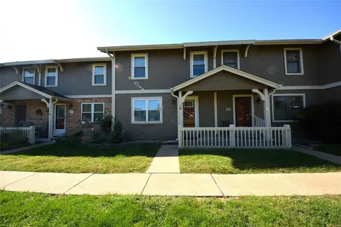 12 Catamaran Dr, Lake Saint Louis, MO 63367