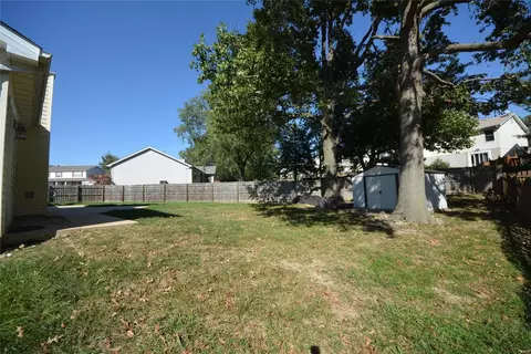 1232 Begonia Dr, O'fallon, MO 63366 photo 19