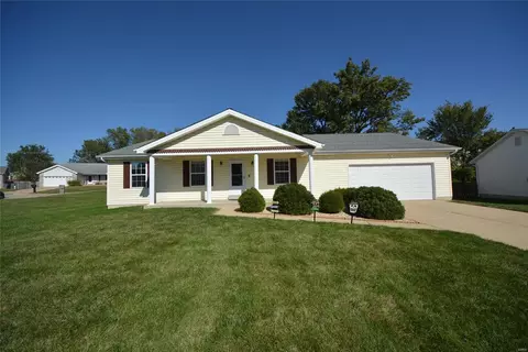 1232 Begonia Dr, O'fallon, MO 63366