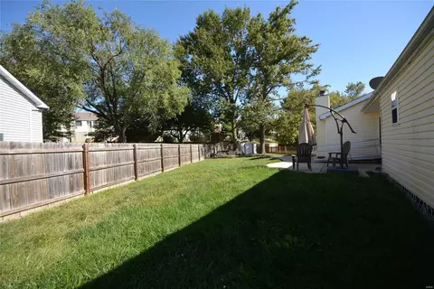 1232 Begonia Dr, O'fallon, MO 63366 photo 22