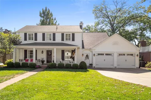 2 Sunset Ln, Saint Louis, MO 63122