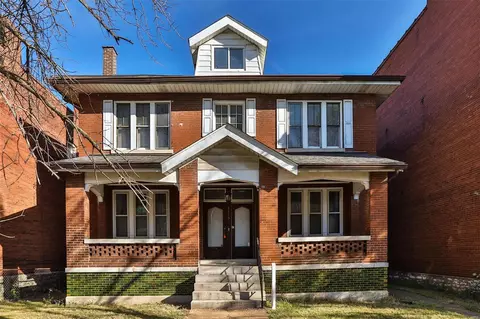 3115 Meramec St, Saint Louis, MO 63118