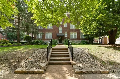 5350 Pershing Ave #5A, Saint Louis, MO 63112