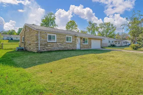 218 Weber Dr, Eureka, MO 63025