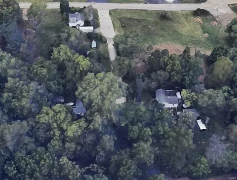 101 Old Dorsett Rd, Maryland Heights, MO 63043