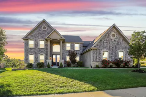 1631 Sideoats Ct, Chesterfield, MO 63005