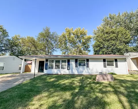 9163 Harold Dr, Woodson Terrace, MO 63134