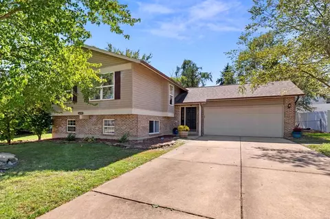 6428 Windy Wheat Dr, O'fallon, MO 63368