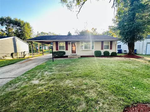 10409 Olney Dr, Saint Louis, MO 63136