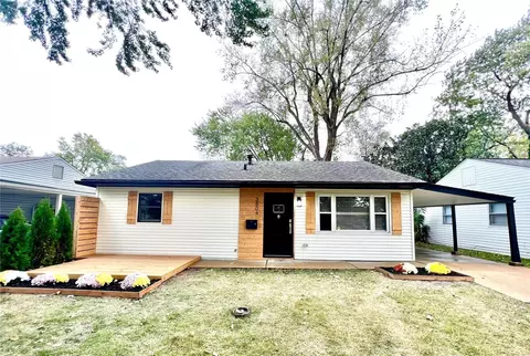 3804 Primm St, Saint Louis, MO 63123