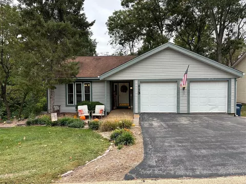 113 Edward Dr, Eureka, MO 63025 photo 1