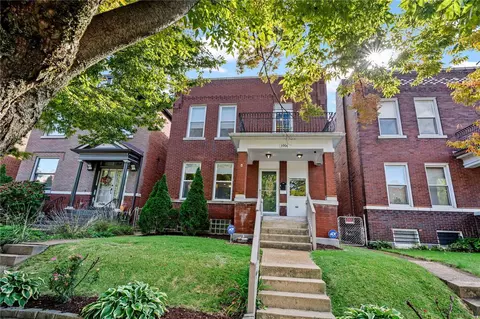 3906 Hartford St, Saint Louis, MO 63116
