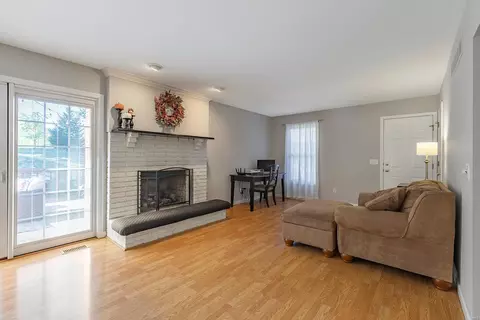 151 Lucerne Place Dr, Ballwin, MO 63011 photo 9