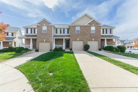 52 Country Village Ct, Lake Saint Louis, MO 63367