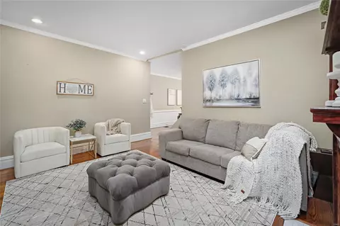 4242 Juniata St, Saint Louis, MO 63116 photo 3