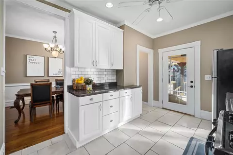 4242 Juniata St, Saint Louis, MO 63116 photo 10