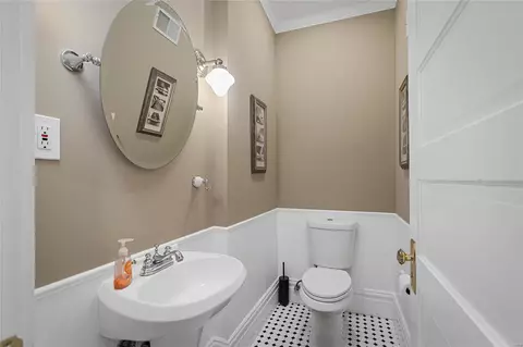 4242 Juniata St, Saint Louis, MO 63116 photo 12