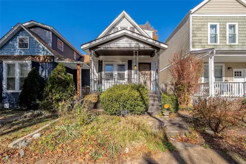 4227 Wyoming St, Saint Louis, MO 63116