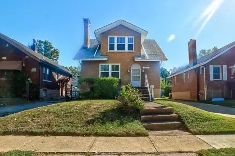 2456 Brown Rd, Saint Louis, MO 63114