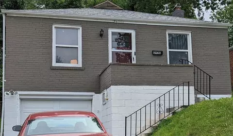 6926 Glenmore Ave, Saint Louis, MO 63121