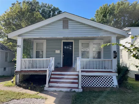 91 Sandau Ave, Saint Louis, MO 63119