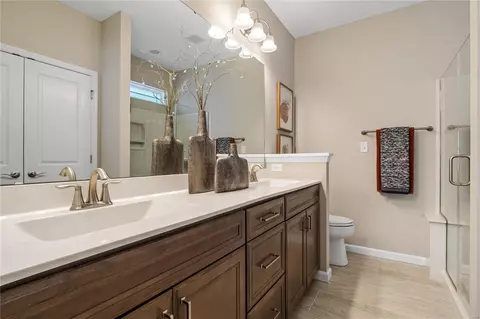 Bath - 2750 Mcclay Rd, Saint Charles, MO 63303 photo 1 of 4