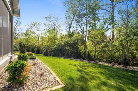 Exterior - 2750 Mcclay Rd, Saint Charles, MO 63303 photo 12 of 14
