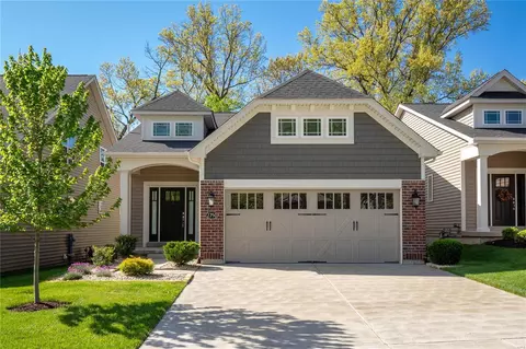 2750 Mcclay Rd, Saint Charles, MO 63303