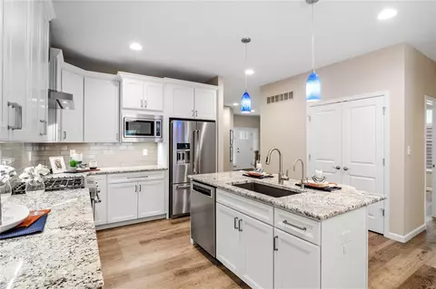 Kitchen - 2750 Mcclay Rd, Saint Charles, MO 63303 photo 4 of 5