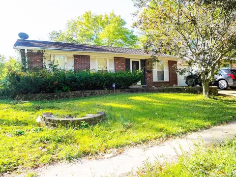 2126 Kingsford, Florissant, MO 63031