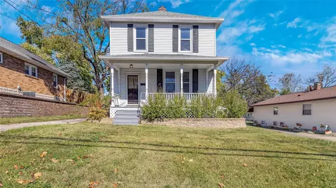 9415 Everman Ave, Saint Louis, MO 63114
