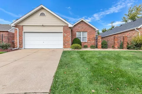 843 Du Pre Ct, Saint Peters, MO 63376
