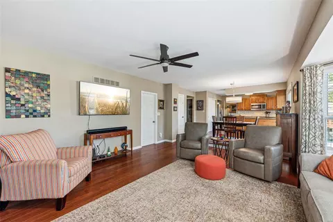 939 Palm Bay Dr, Ballwin, MO 63021 photo 8
