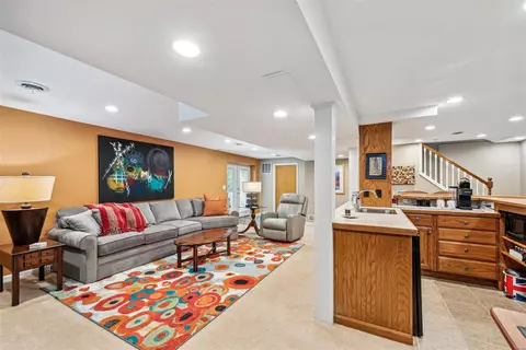 939 Palm Bay Dr, Ballwin, MO 63021 photo 25