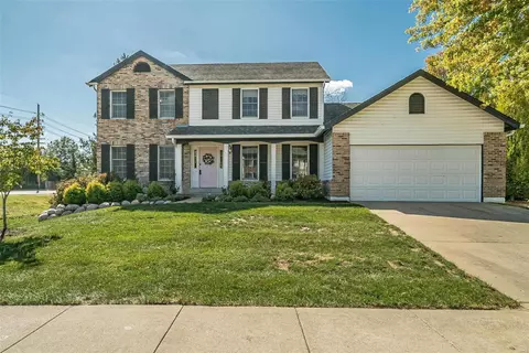 971 Kinsale Dr, Manchester, MO 63021