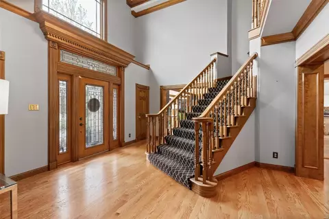 Entry Way - 14 Frontenac Place Dr, Frontenac, MO 63131 photo 1 of 5