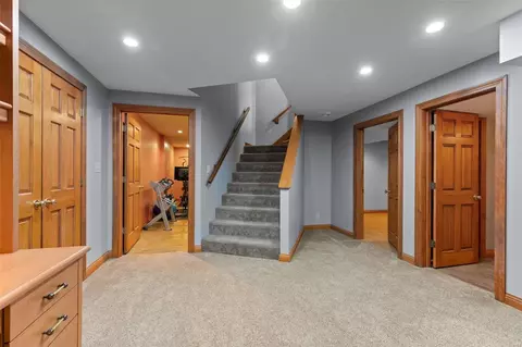 Entry Way - 14 Frontenac Place Dr, Frontenac, MO 63131 photo 5 of 5