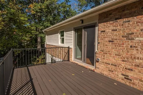 902 Dutch Mill Dr, Ballwin, MO 63011 photo 34