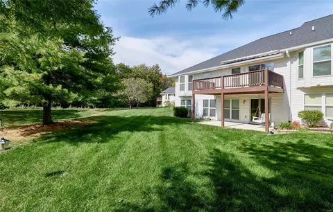12 Limerick Ln #15B, O'fallon, MO 63366 photo 2