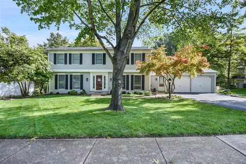 1570 Candish Ln, Chesterfield, MO 63017