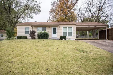 1408 Criterion Ave, Saint Louis, MO 63138