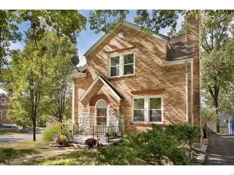 2501 Brown Rd, Saint Louis, MO 63114