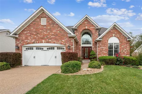 2780 Dunvegan Dr, Dardenne Prairie, MO 63368