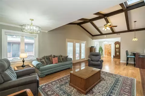 18619 Vixen Dr, Wildwood, MO 63069 photo 12