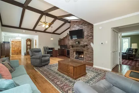 18619 Vixen Dr, Wildwood, MO 63069 photo 13